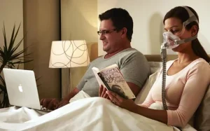 Mască completă ResMed AirFit F10 pentru Ea