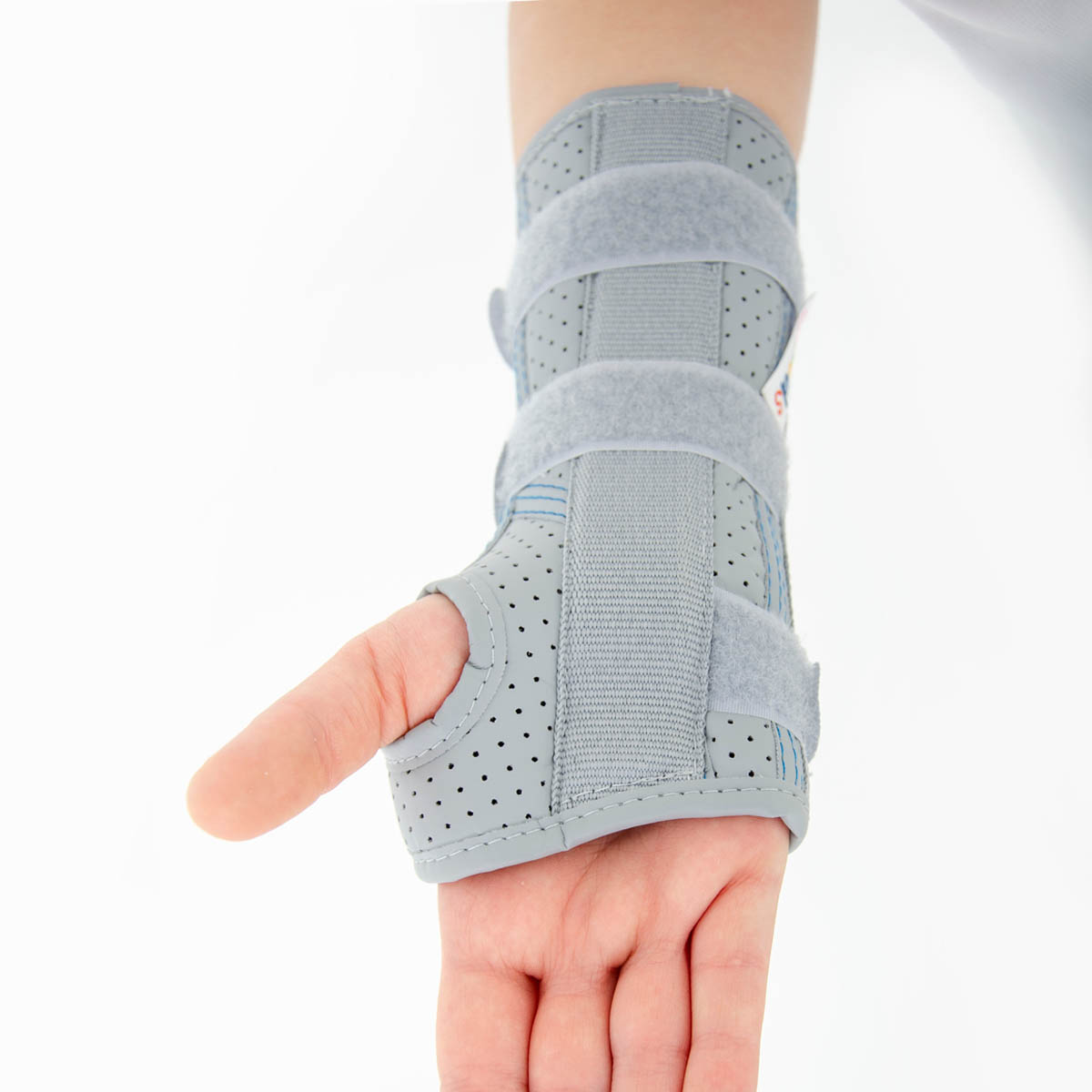 Orteză pentru încheietura mâinii pediatrică 4Kids AM-OSN-U-01