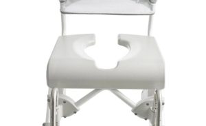 Asigurarea unui acces ușor pentru îngrijitor și confort pentru utilizator. Suprafața unică, dezvoltată special pentru Etac, are un echilibru perfect între fricțiune și curățenie, antiderapantă și igienică!