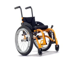 Scaune cu rotile pentru copii