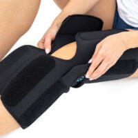 277421-4T7A2709-200x200-1