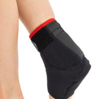 295768-4T7A0783-200x200-1