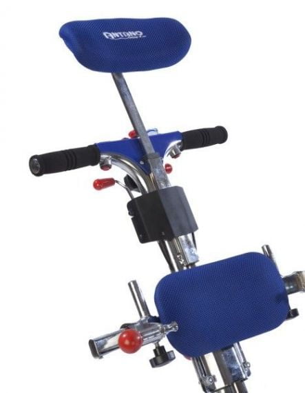 dispozitiv-lg-seria-04-pentru-urcarea-treptelor-cu-scaune-cu-rotile-3