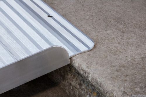 rampe-mobile-de-la-61-cm-pana-la-244-cm-tip-carte-din-aluminiu-15