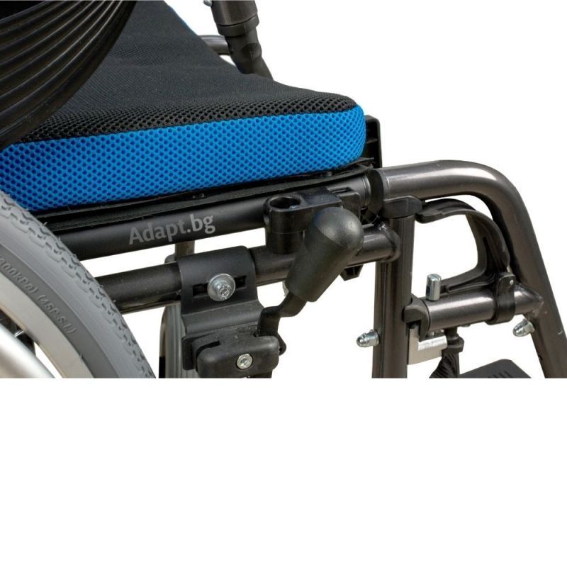 scaun-cu-rotile-manual-vermeiren-jazz-b69-14